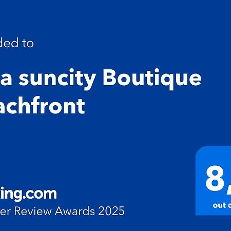 Villa Suncity Boutique Beachfront アヤナパ エクステリア 写真